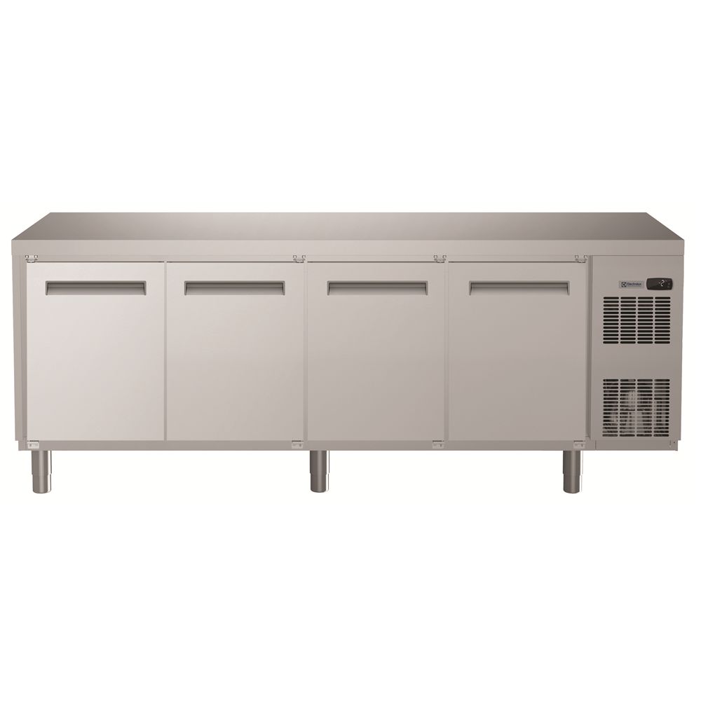 Electrolux - Dijital Tezgah Altı ecostore HP Soğutmalı Tezgah - 4 Kapılı (R290) sağda soğutma ünitesiyle (710421)