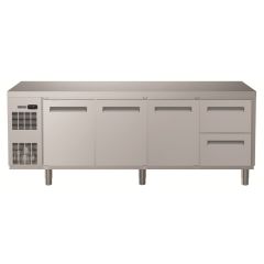 Electrolux - Dijital Tezgah Altı Soğutmalı Tezgah - 3 Kapı ve 2 1/2 Çekmece (R290) üstlü (710422)